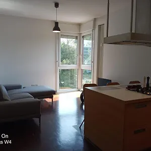 Casa vacanze Deluxe Con Parcheggio Gratuito, Segrate