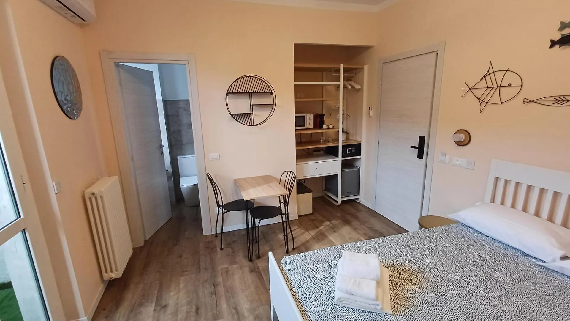 Glam Milan Linate Airport Hotel Segrate Guest house